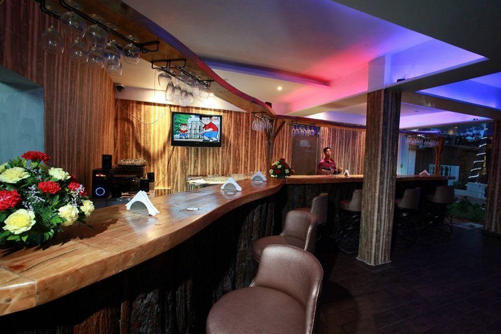 Hotel Lucky Star Colva Esterno foto