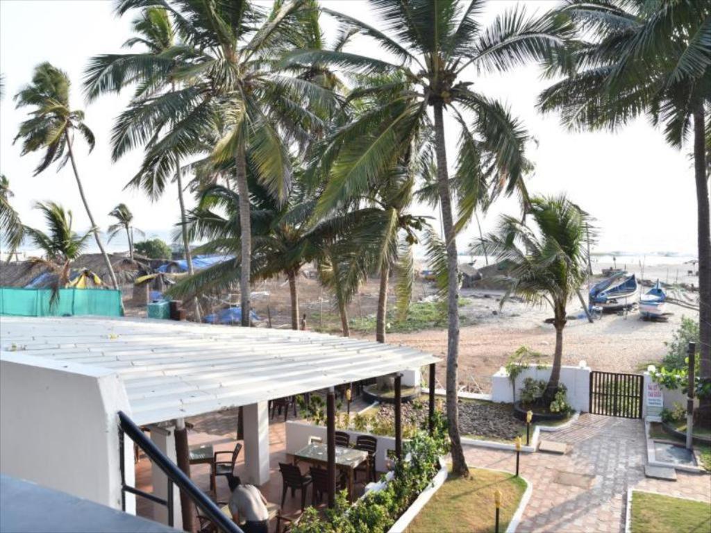 Hotel Lucky Star Colva Esterno foto